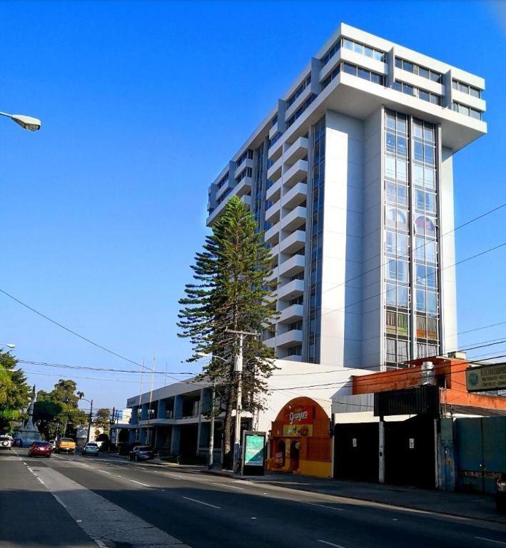 Apartamento Avenida Reforma Ciudad De Guatemala エクステリア 写真