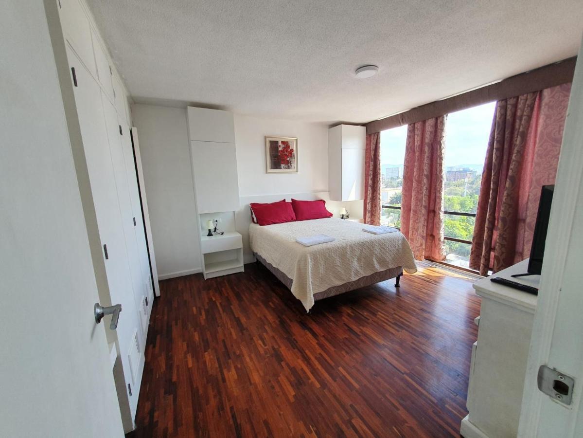 Apartamento Avenida Reforma Ciudad De Guatemala エクステリア 写真